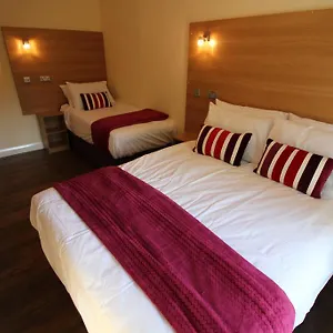 https://salisbury-renovated-apartment.belfasthotelsireland.com